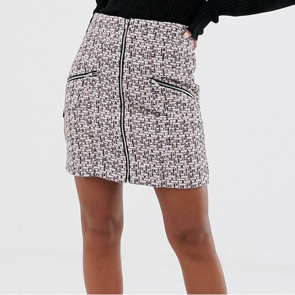 ASOS DESIGN boucle tweed mini skirt with zip front and pockets size 4